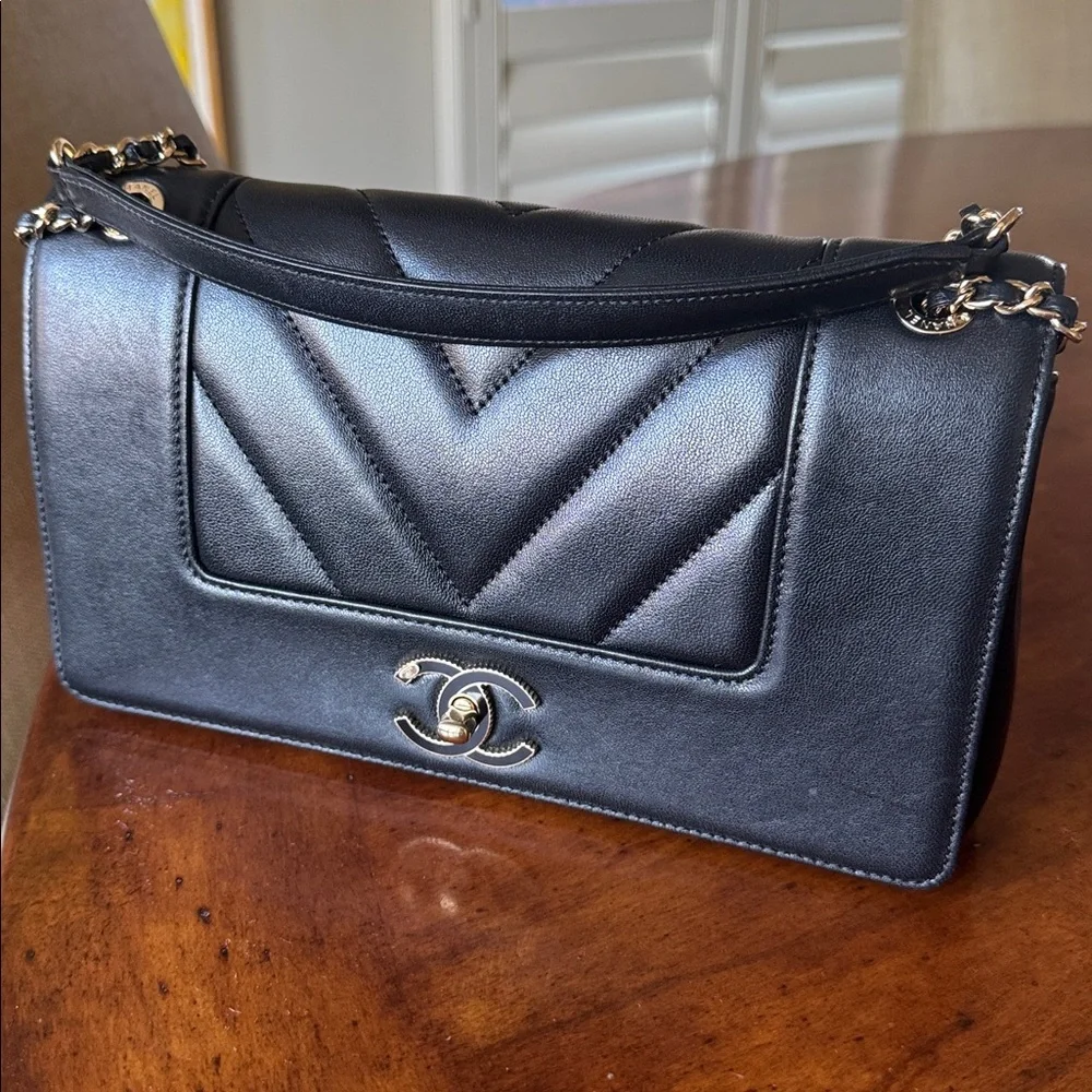 Chanel Mademoiselle Flap Medium